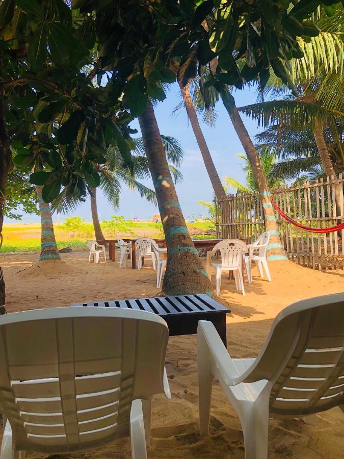 Honey Beach Negombo Exterior foto